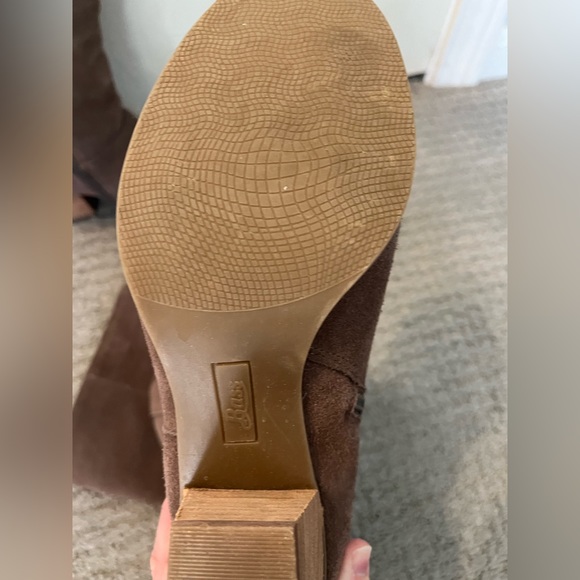 G.H. Bass leather/suede slouchy boot, taupe, 7M - Picture 6 of 6